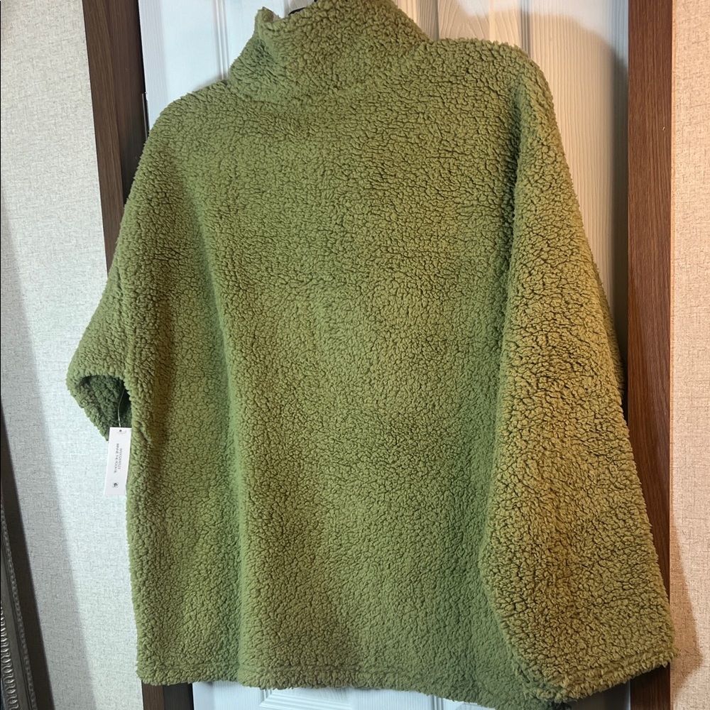 Disney Green Fleece Hoodie with Winnie the Pooh - Picture 7 of 9